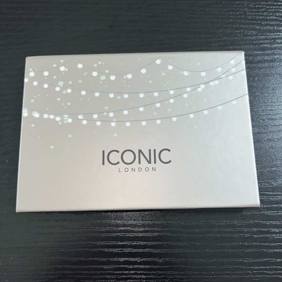 Brand new blaze chaser face palette - Picture 4 of 4